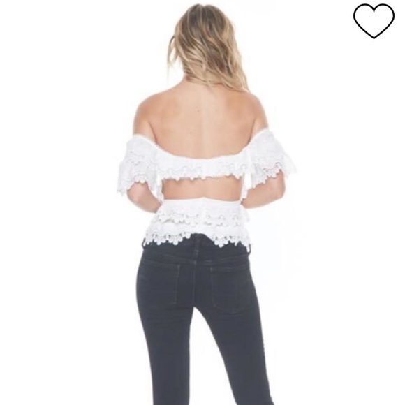 Alpha & Omega Off-Shoulder Ruffle Bodysuit NWT - Picture 2 of 9